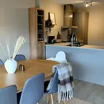 Aros Seaside With Pool, Jacuzzi & Sauna * Kristiansand