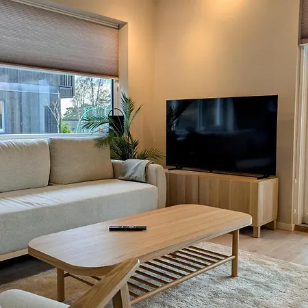Aros Seaside With Pool, Jacuzzi & Sauna * 克里斯蒂安桑