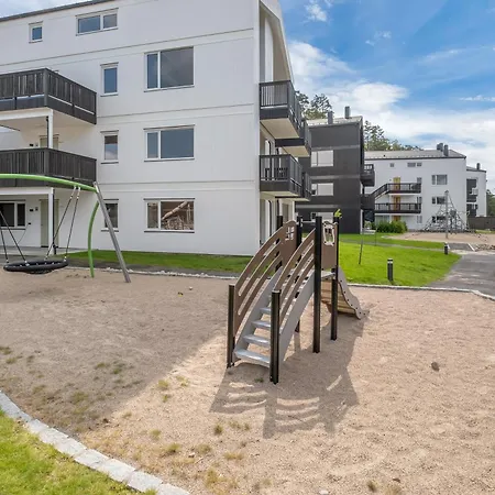Aros Seaside With Pool, Jacuzzi & Sauna *