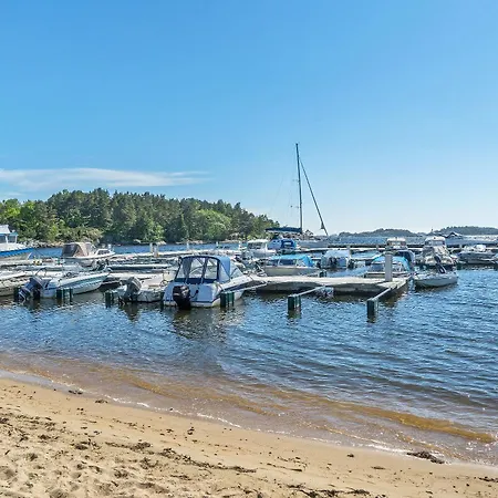 Aros Seaside With Pool, Jacuzzi & Sauna Διαμέρισμα