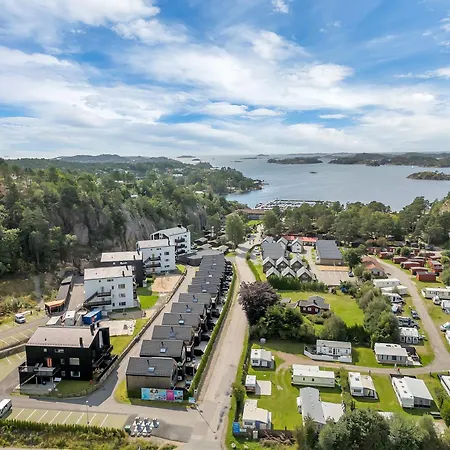 Aros Seaside With Pool, Jacuzzi & Sauna Lejlighed