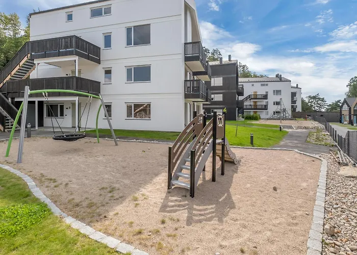 Aros Seaside With Pool, Jacuzzi & Sauna *